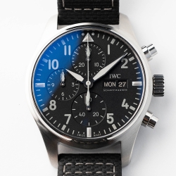 Previously Owned – IWC Pilot’s Watch Chronograph