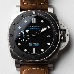 Previously Owned - Panerai Submersible 42mm Stainless Steel Automatic